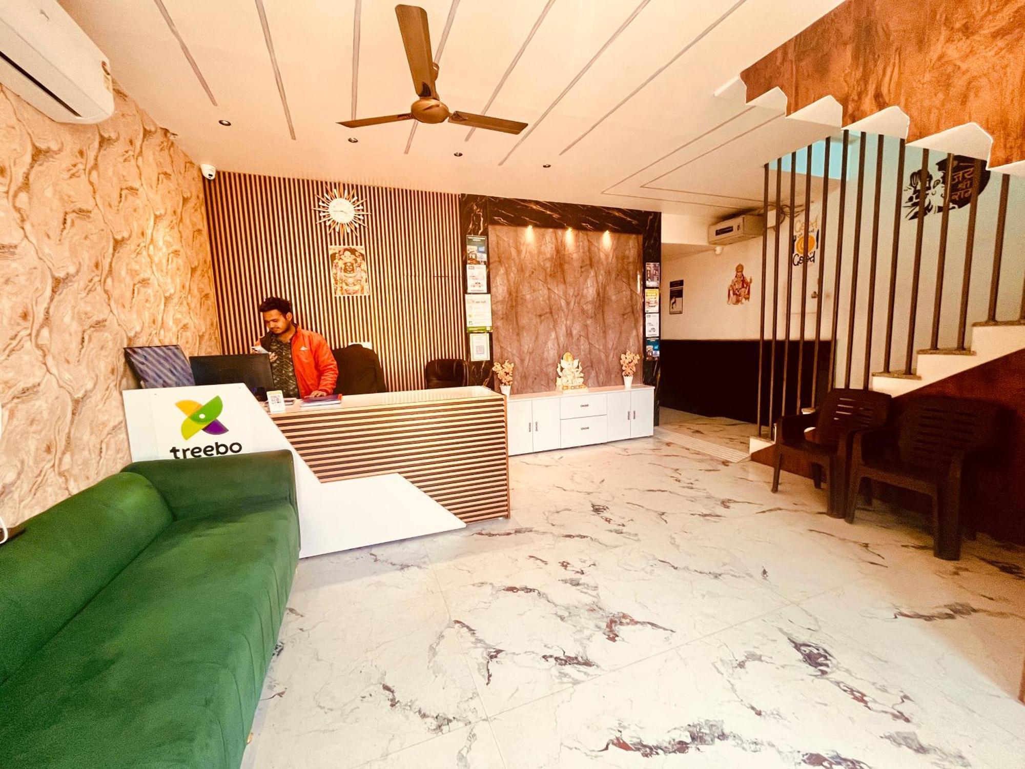 Heaven Resort Ayodhya Eksteriør billede